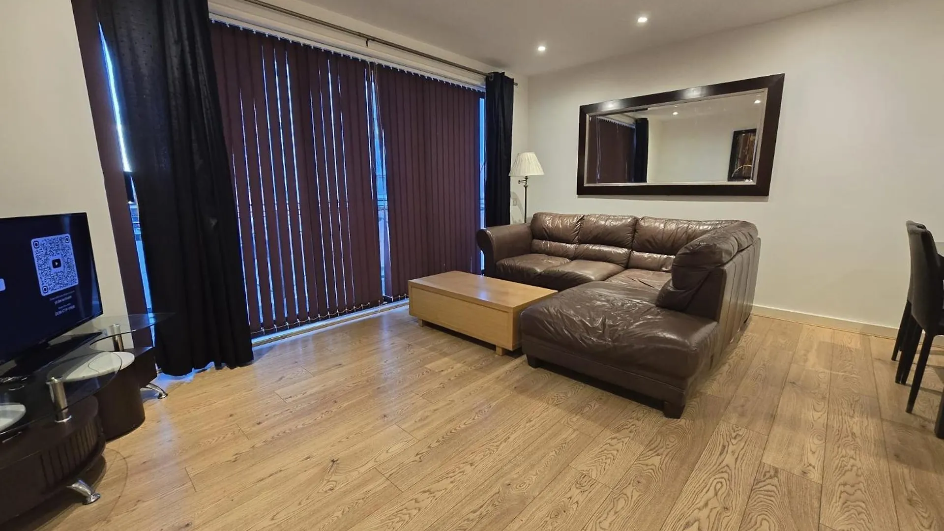 Ocean Wharf Apartment London 0*,  United Kingdom
