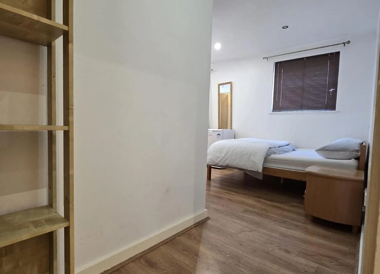 Ocean Wharf Apartment London